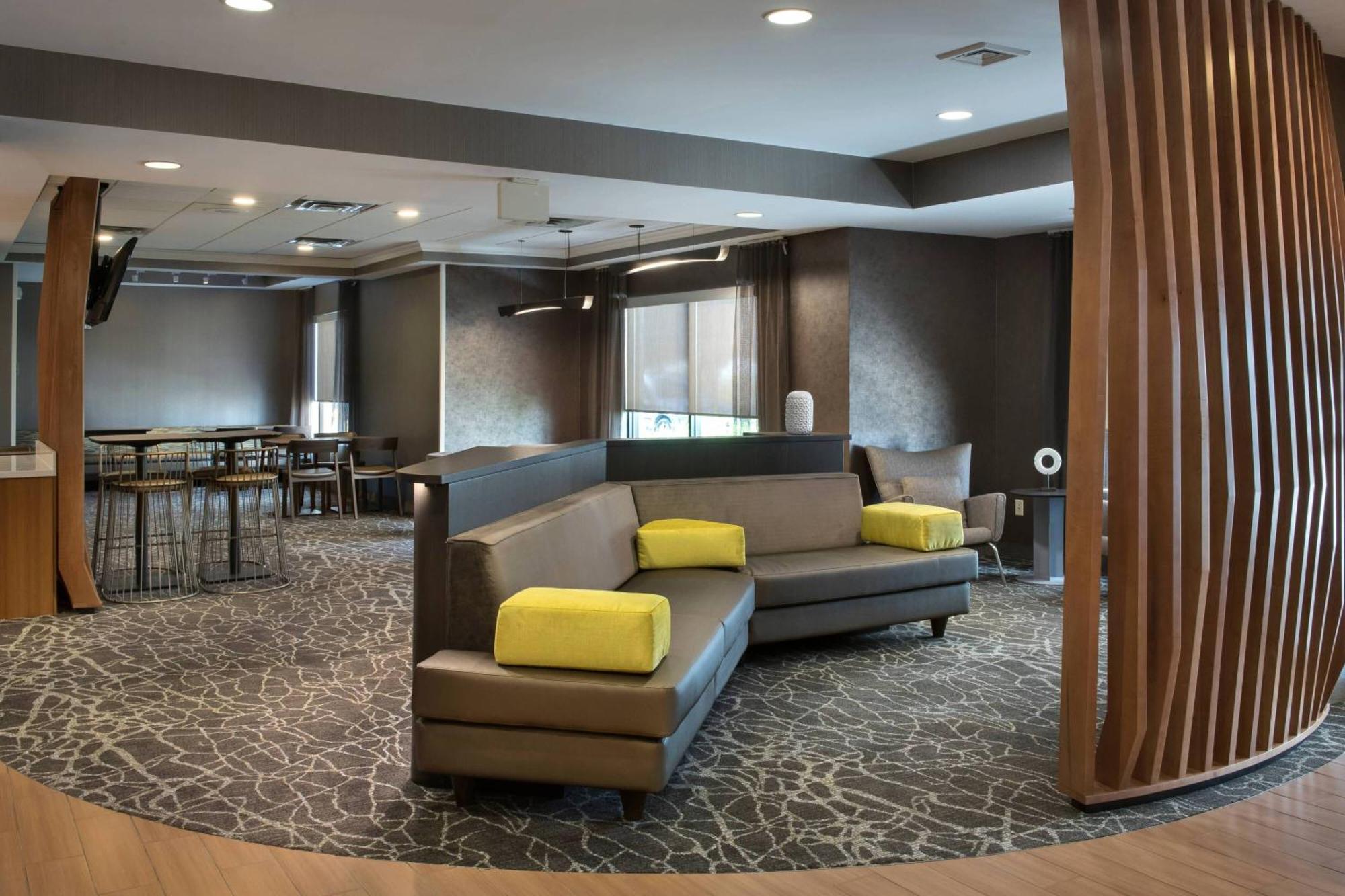 Springhill Suites Danbury Exterior foto